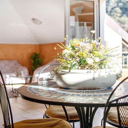 L'Albicocco Apartment โดลเชอักกวา ภายนอก รูปภาพ
